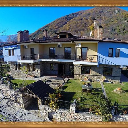 Voreas Hotel Káto Loutrákion Exteriör bild